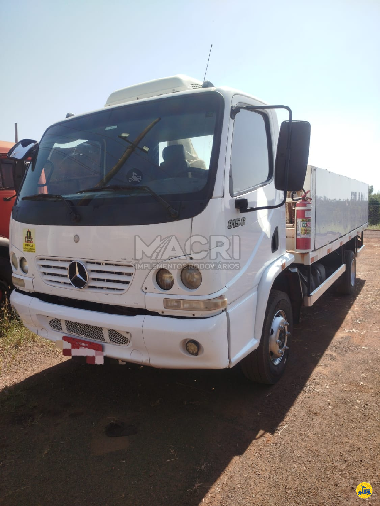 CAMINHAO MERCEDES-BENZ MB 915 Gaiola de Gás 3/4 4x2 Macri Implementos Rodoviários - Librelato OURINHOS SÃO PAULO SP